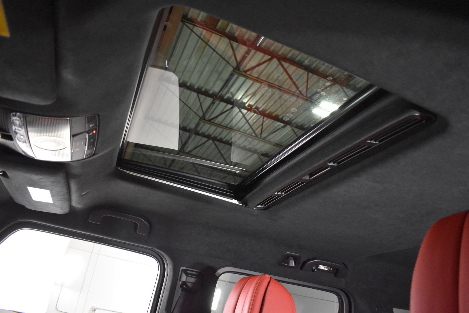 Used 2023 Mercedes-Benz G 63 AMG 4MATIC image 39
