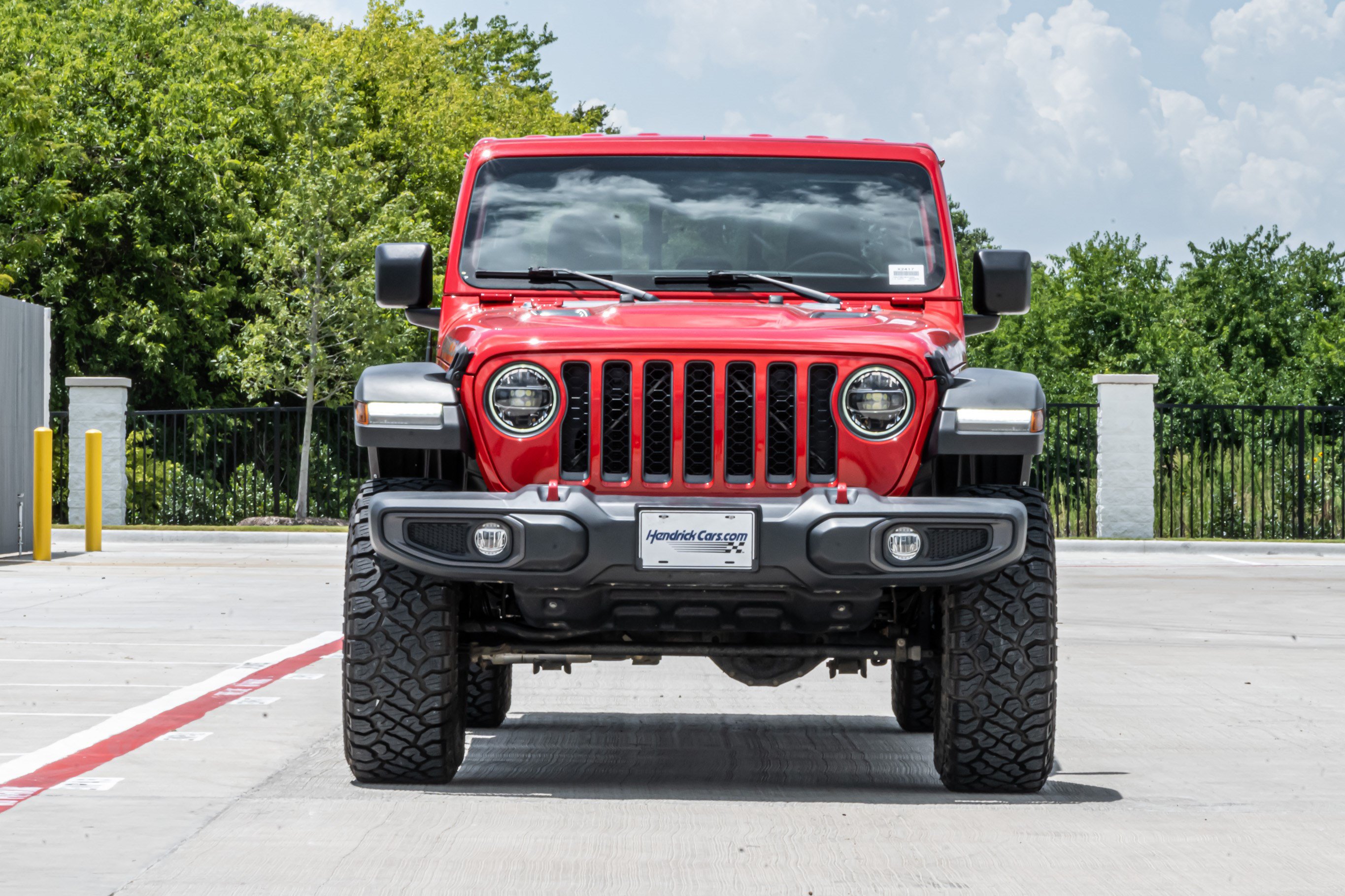 Used 2021 Jeep Gladiator Rubicon w/ LED Lighting Group AWD/4WD image 3