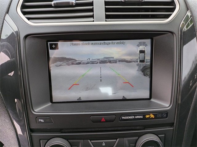 Certified 2018 Ford Explorer XLT w/ Equipment Group 202A image 13