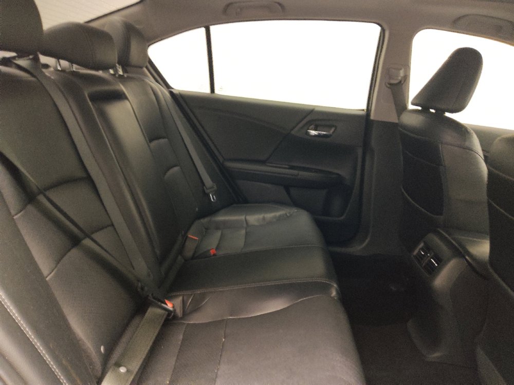 Used 2016 Honda Accord EX-L image 19