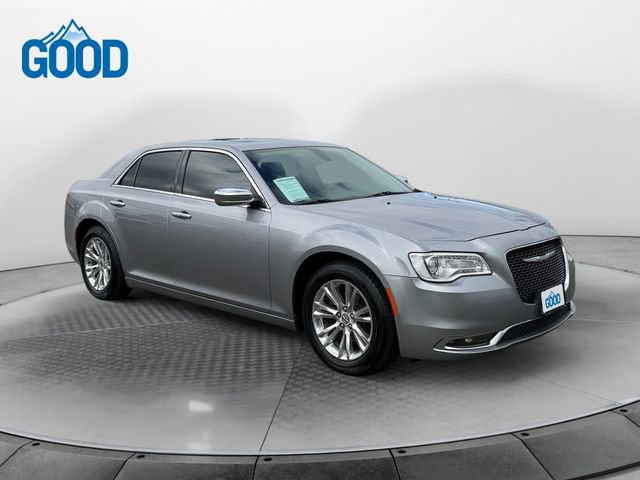 Used 2016 Chrysler 300 C image 7