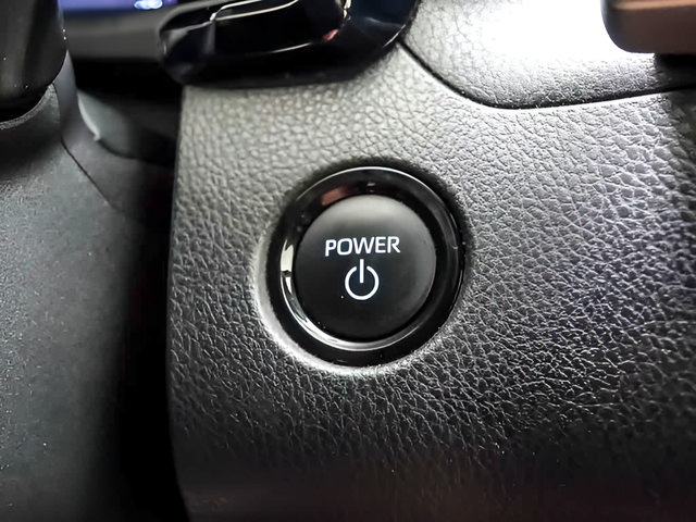 Certified 2025 Toyota Camry SE FWD image 13