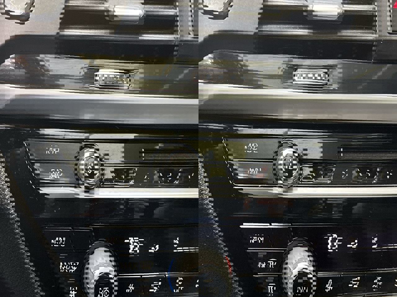 Used 2018 BMW X3 xDrive30i w/ Premium Package image 19