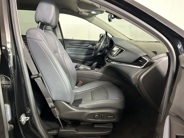 Used 2019 Buick Enclave Premium w/ LPO, Luxury Package AWD/4WD image 27