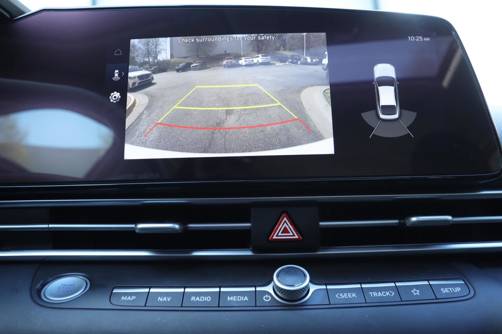 Used 2023 Hyundai Elantra Limited w/ Cargo Package image 30