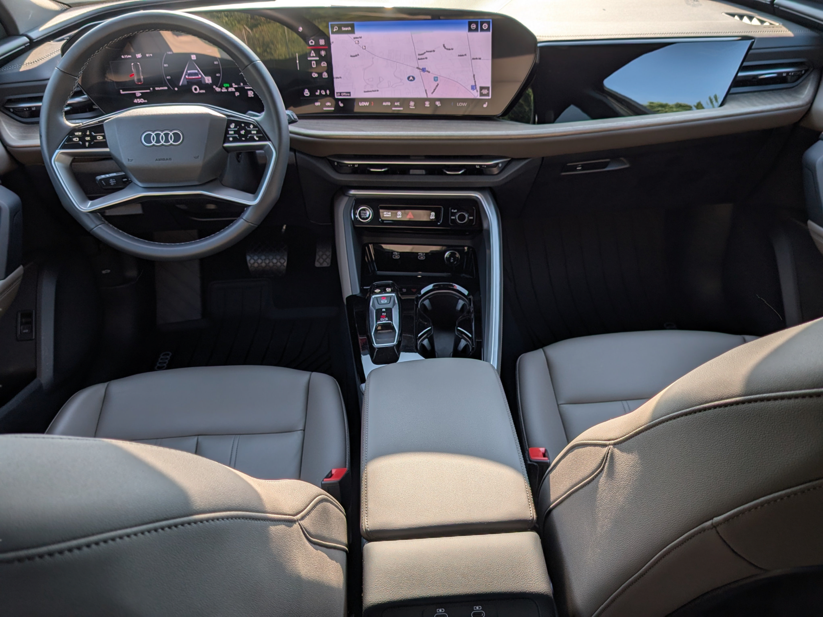 Certified 2025 Audi Q5 Premium w/ Convenience Package AWD/4WD image 19