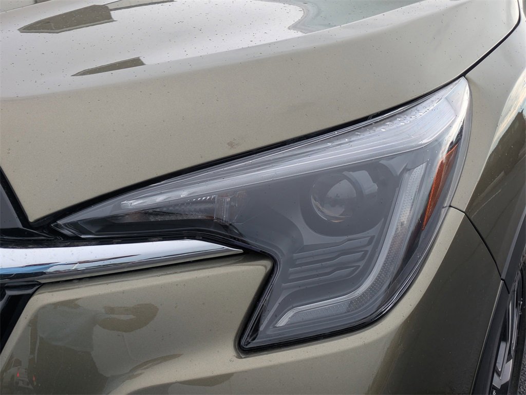 New 2025 Subaru Ascent Limited image 10