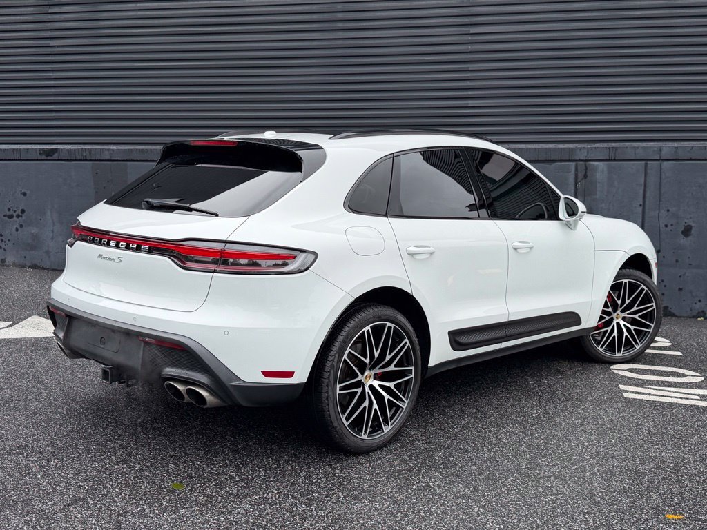 Certified 2023 Porsche Macan S AWD/4WD image 10
