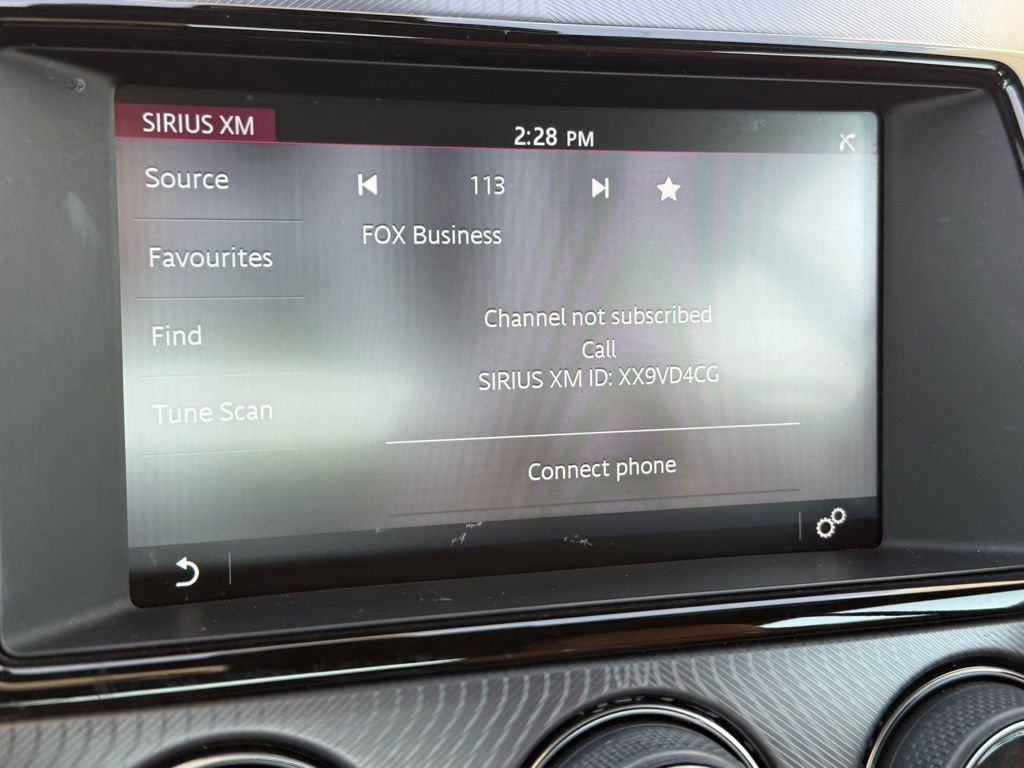 Used 2018 Jaguar F-TYPE R-Dynamic AWD/4WD image 22