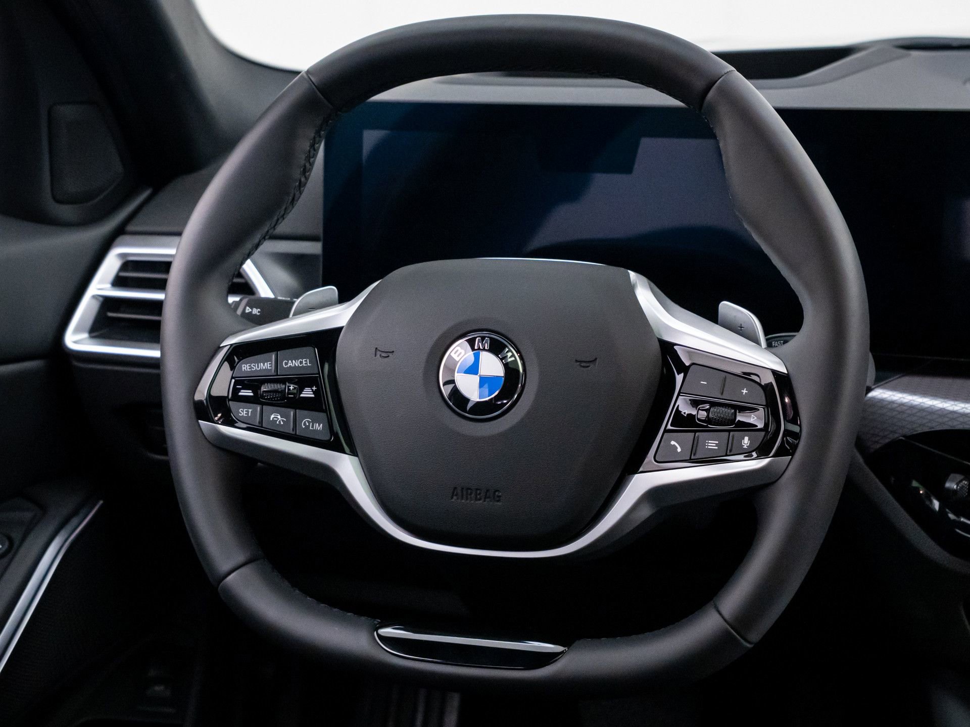 Certified 2025 BMW 330i xDrive Sedan w/ Premium Package AWD/4WD image 11