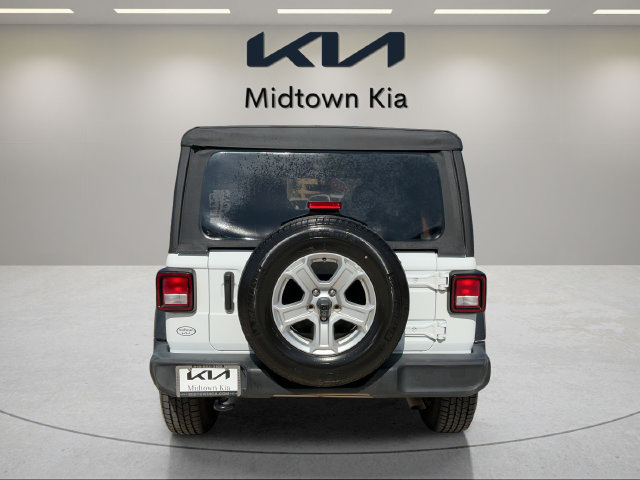 Used 2023 Jeep Wrangler Unlimited Sport AWD/4WD image 4