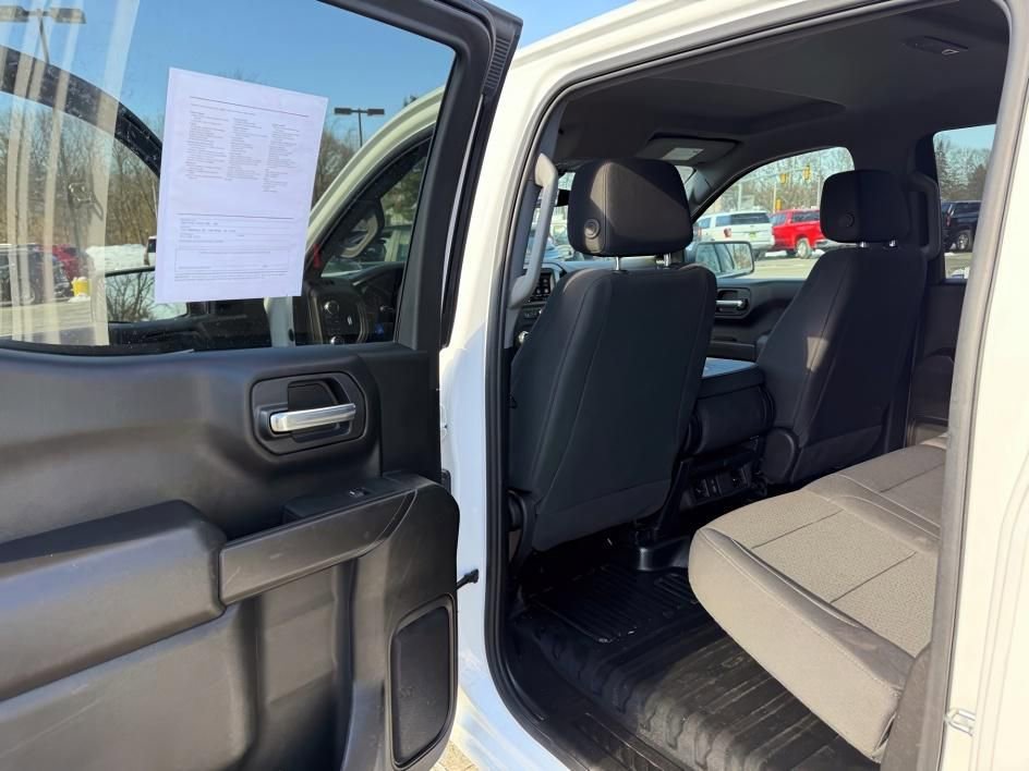 Used 2024 GMC Sierra 1500 Pro w/ Pro Value Package image 17