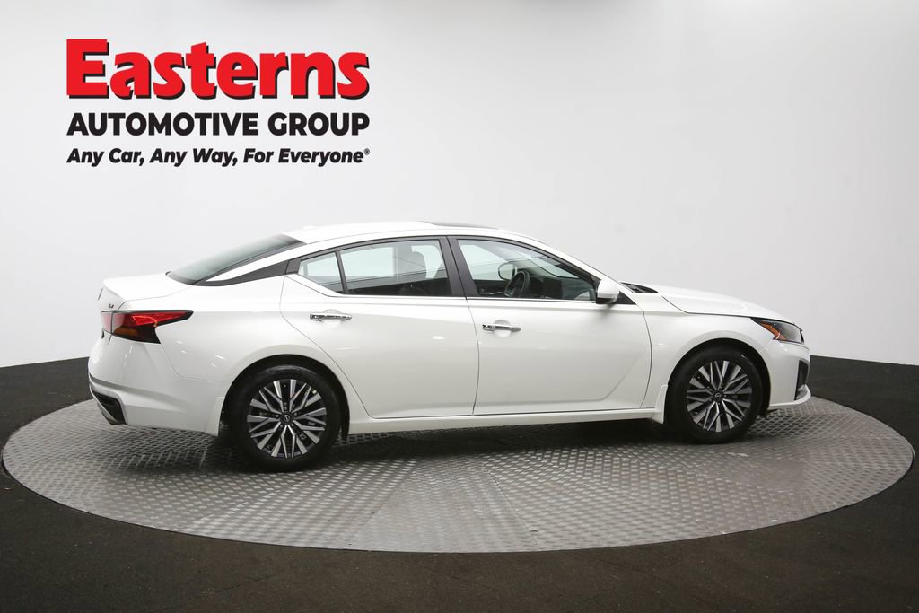 Used 2024 Nissan Altima 2.5 SV w/ SV Premium Package image 44