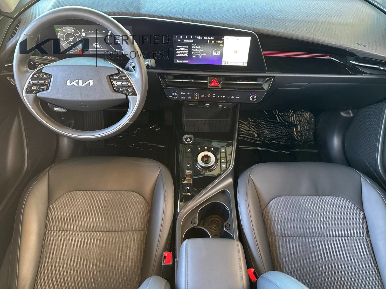Certified 2023 Kia Niro Wind FWD image 14
