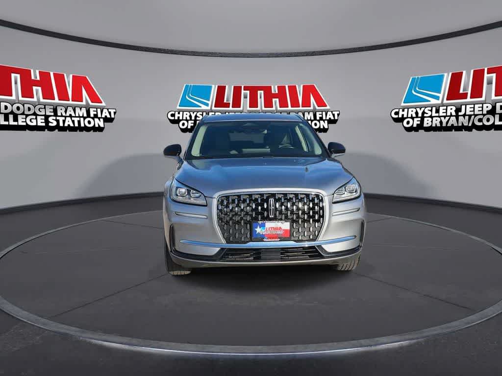 Used 2023 Lincoln Corsair Reserve FWD image 3