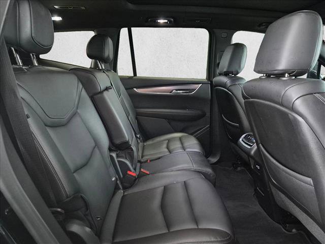 Used 2022 Cadillac XT6 Luxury FWD image 22