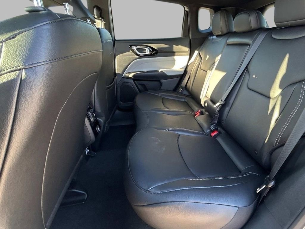 New 2026 Jeep Compass Limited image 6