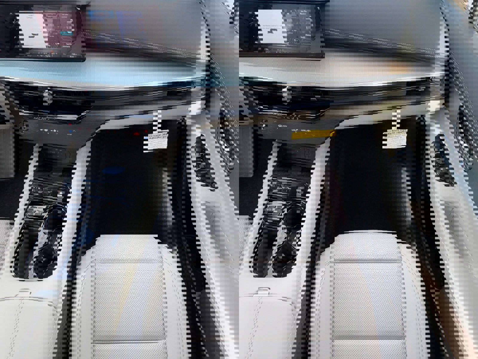 New 2026 Nissan Murano SL image 17