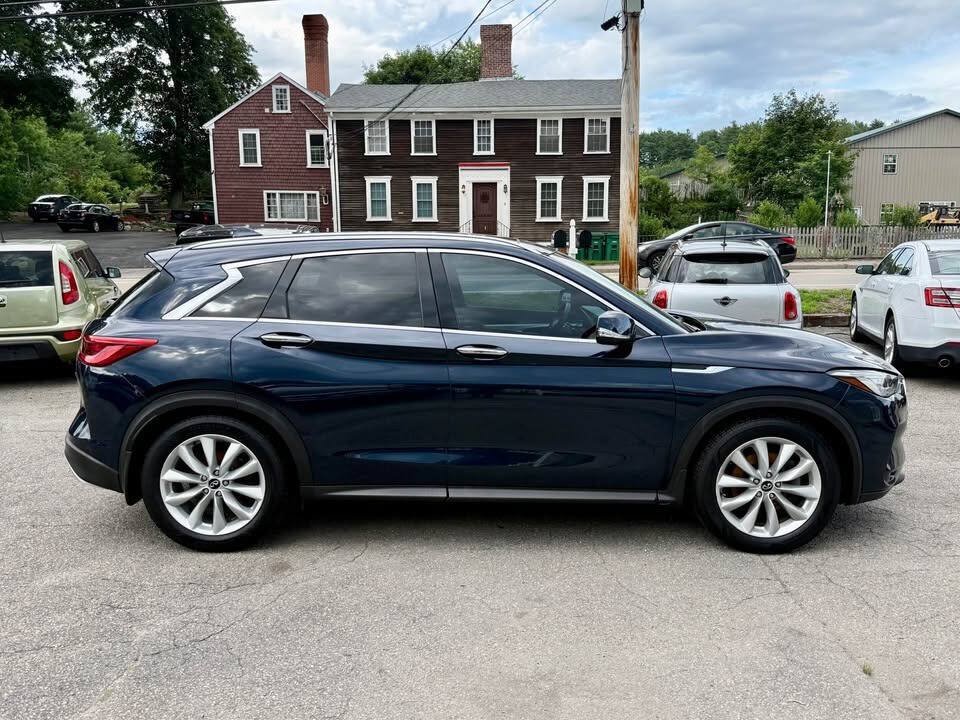 Used 2019 INFINITI QX50 Essential AWD/4WD image 3