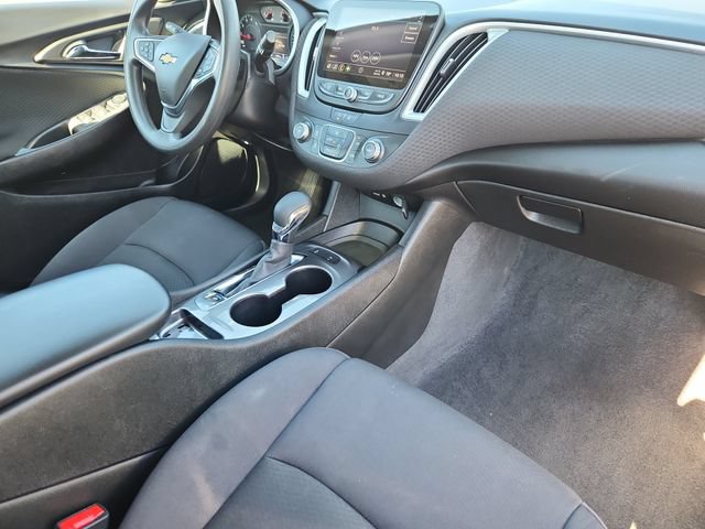 Used 2024 Chevrolet Malibu LS FWD image 21
