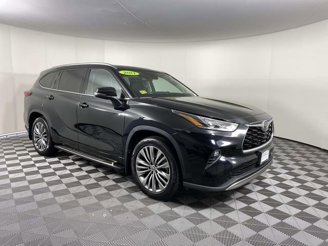 Used 2021 Toyota Highlander Platinum AWD/4WD image 1