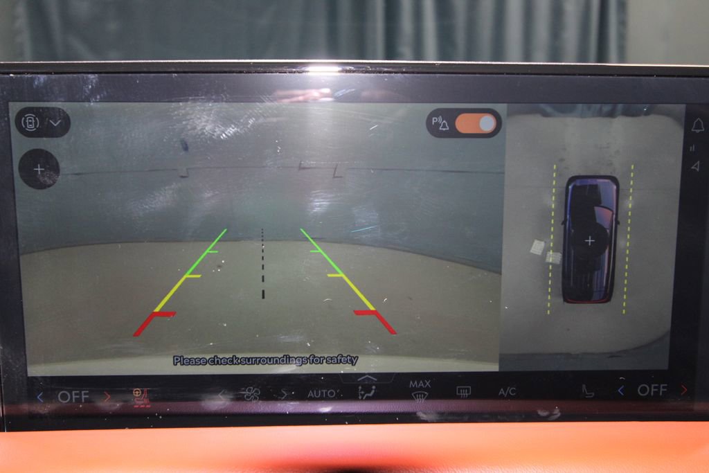 Used 2025 Lincoln Aviator Reserve w/ Jet Appearance Package image 13