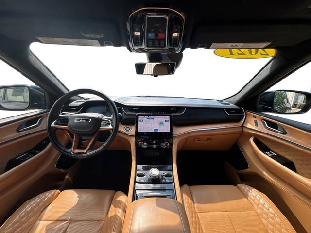Used 2021 Jeep Grand Cherokee L Summit AWD/4WD image 13
