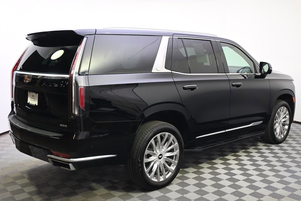Certified 2023 Cadillac Escalade Premium Luxury image 7