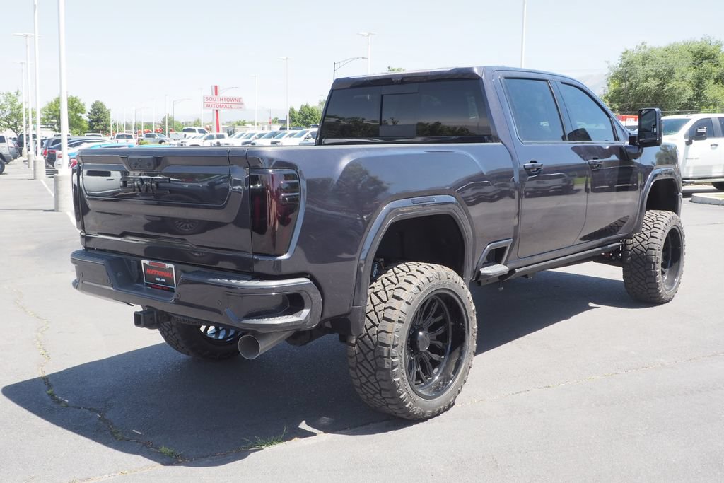 Used 2026 GMC Sierra 3500 Denali w/ Technology Package AWD/4WD image 7