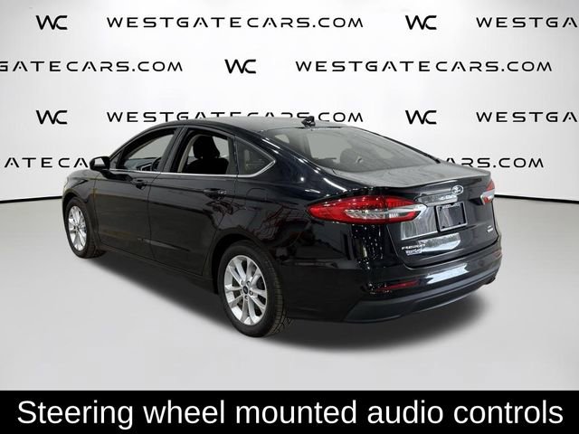 Used 2019 Ford Fusion SE image 5