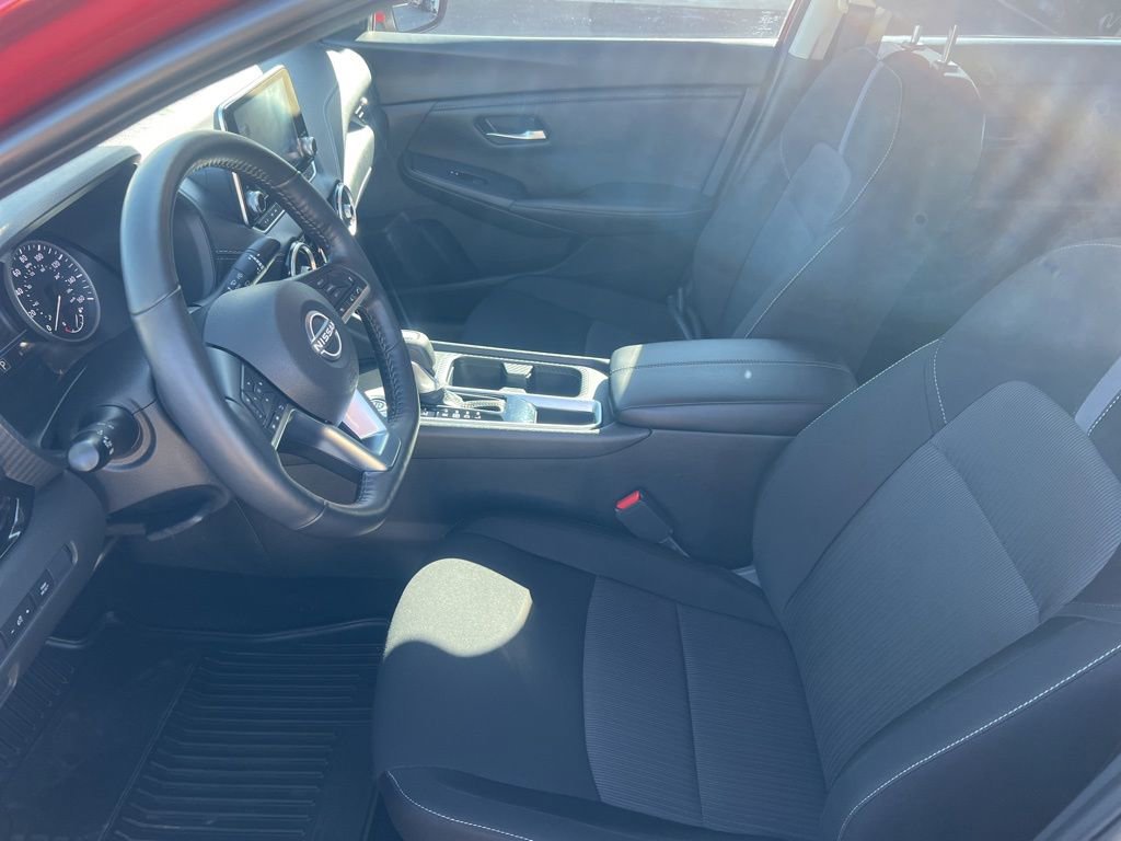 Certified 2025 Nissan Sentra SV w/ All-Weather Package image 4