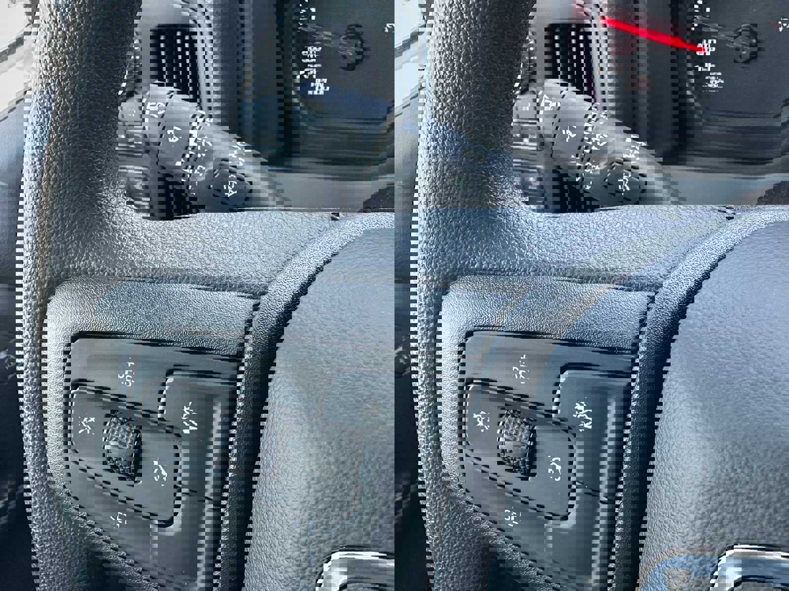 New 2026 GMC Sierra 1500 Pro w/ Convenience Package image 31