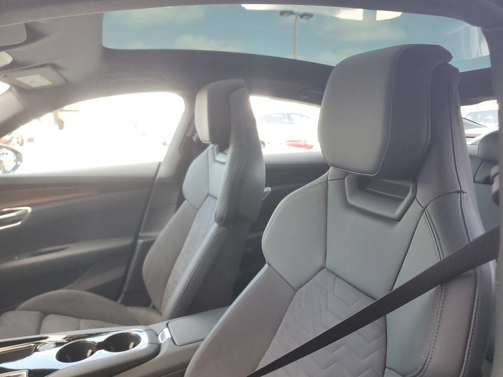 Certified 2023 Audi e-tron GT Premium Plus AWD/4WD image 23