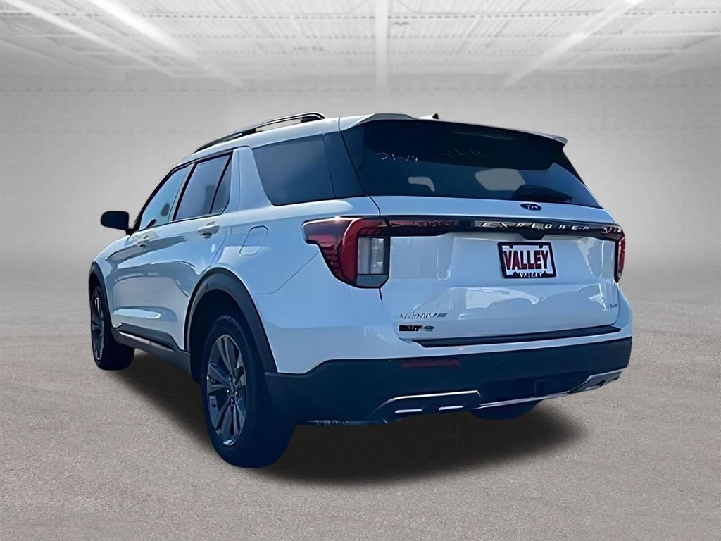 New 2026 Ford Explorer Active w/ Active Comfort Package AWD/4WD image 7