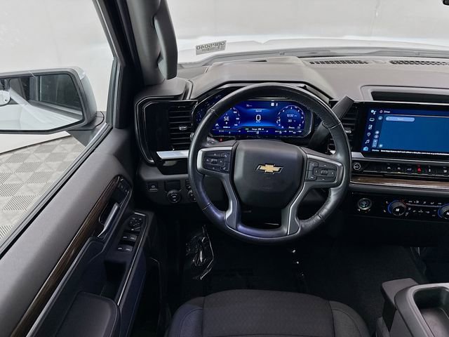 Used 2022 Chevrolet Silverado 1500 LT image 25