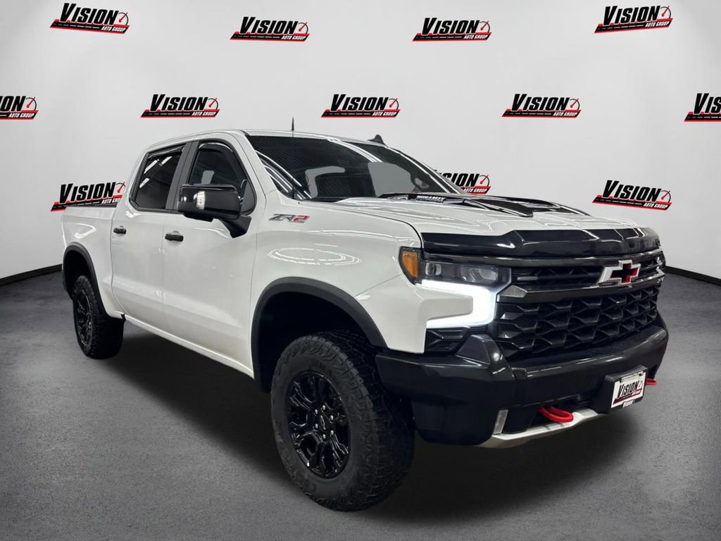 Used 2024 Chevrolet Silverado 1500 ZR2 w/ Technology Package image 3