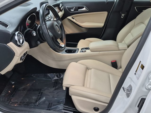 Used 2019 Mercedes-Benz GLA 250 image 16