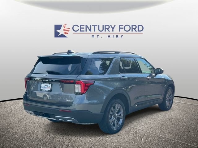 Used 2026 Ford Explorer Active w/ Active Comfort Package AWD/4WD image 2