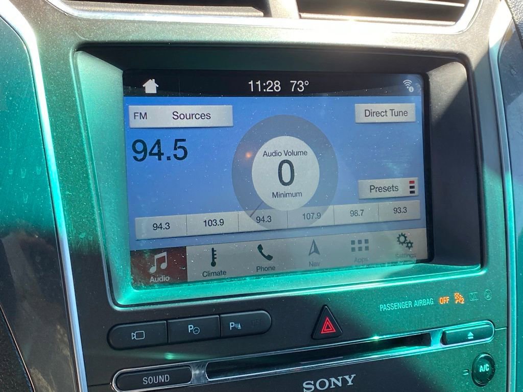 Used 2018 Ford Explorer Limited w/ Equipment Group 301A AWD/4WD image 13