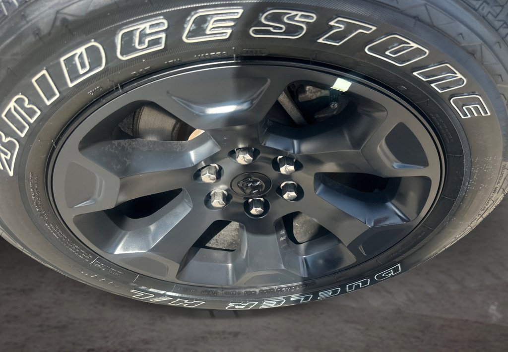 Used 2023 RAM 1500 Big Horn AWD/4WD image 18