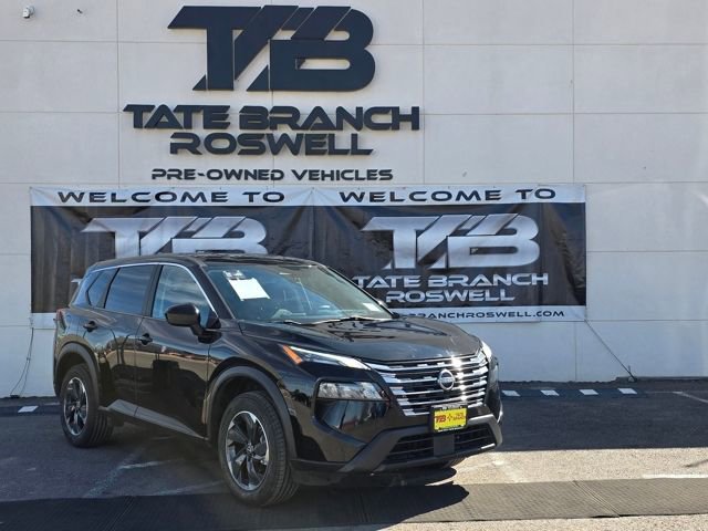 Used 2024 Nissan Rogue SV image 5