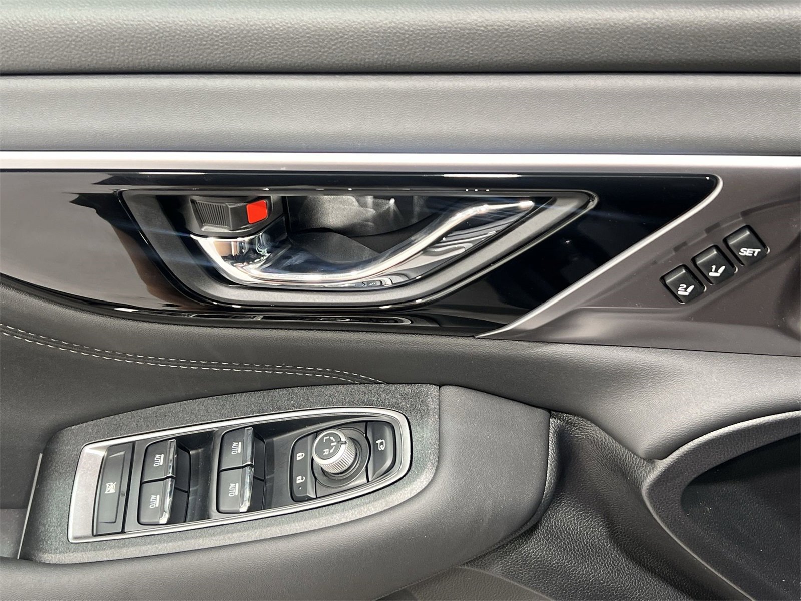 New 2025 Subaru Outback Touring XT image 13