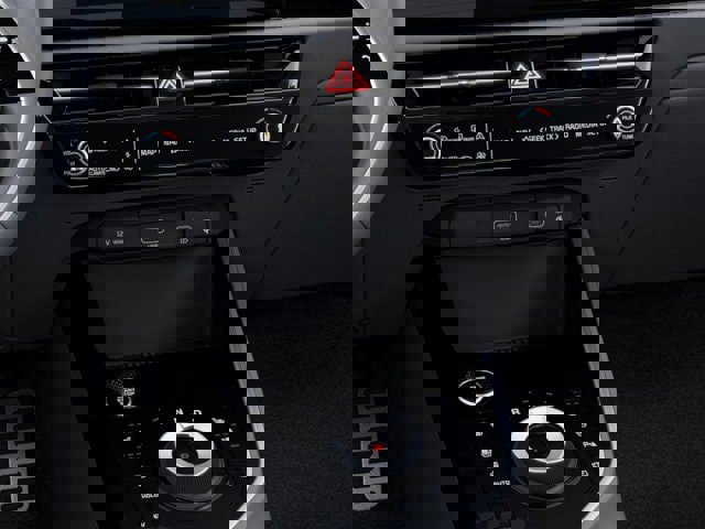 New 2025 Kia Niro SX Touring image 23