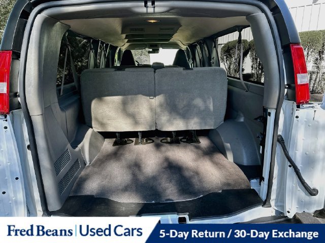 Used 2025 GMC Savana 3500 LT w/ LT Preferred Equipment Group RWD image 30
