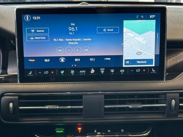 Certified 2025 Lincoln Corsair Reserve AWD/4WD image 11