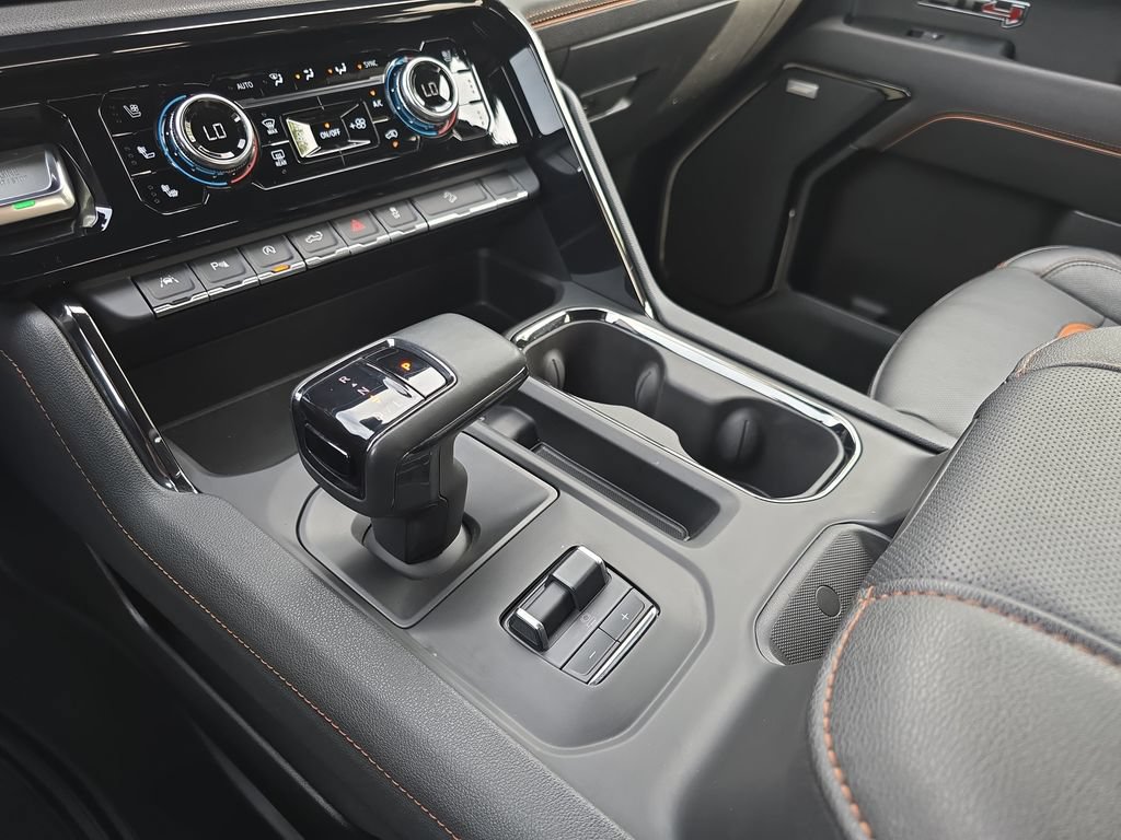 Certified 2023 GMC Sierra 1500 AT4 w/ AT4 Premium Package AWD/4WD image 22