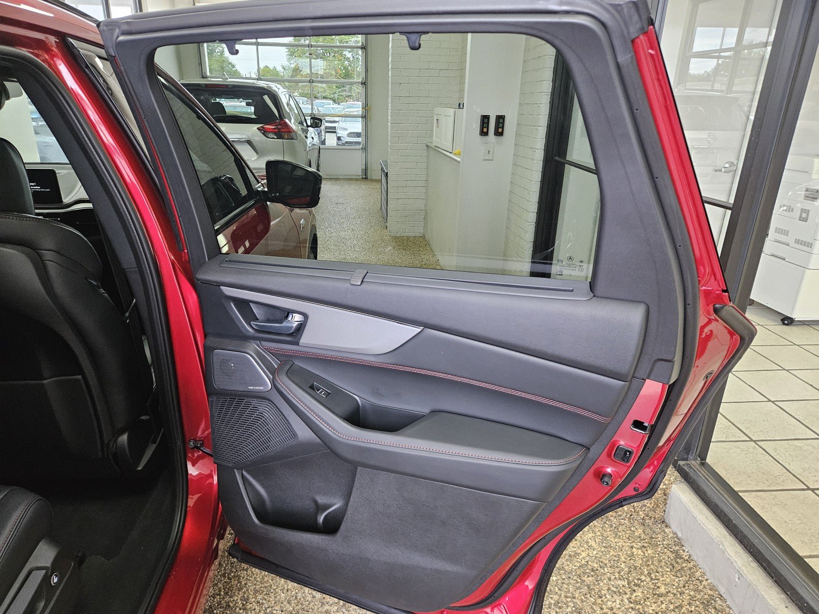 Used 2026 Acura MDX A-Spec w/ Advance Package AWD/4WD image 16