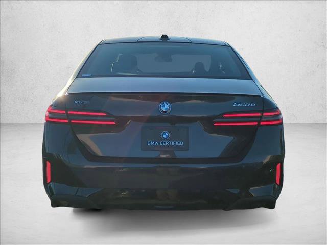 Certified 2026 BMW 550e xDrive w/ Premium Package image 7