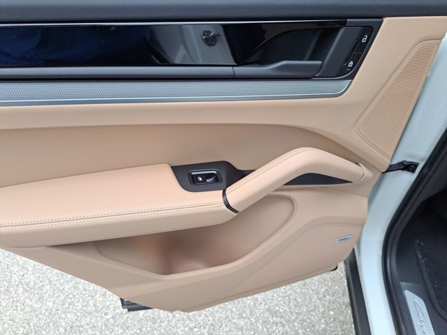 New 2026 Porsche Cayenne AWD/4WD image 21