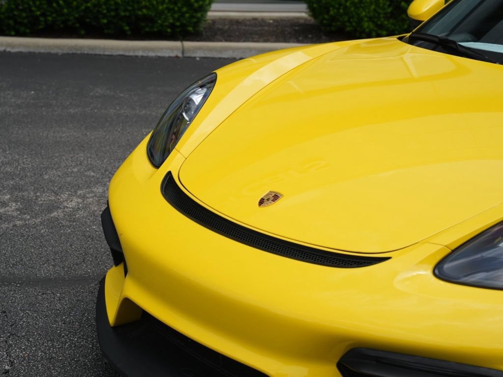 Used 2020 Porsche 718 Cayman GT4 RWD image 4